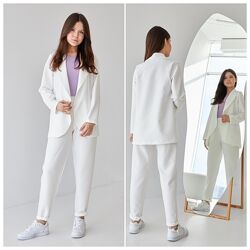 Стильный белый брючный костюм для девочки пиджак и брюки. Р.158-170