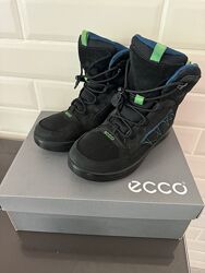 Зимові черевики Ecco на хлопчика р. 36