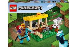 LEGO Minecraft Стайня 241 деталь 21171