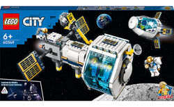LEGO City Space Місячна космічна станція 500 деталей 60349