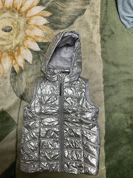 Жилетка срібляста H&M для дівчинки