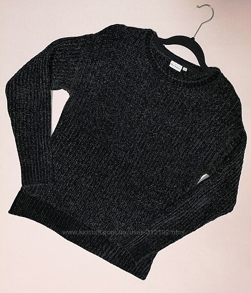 Пуловер чёрный плюшевый