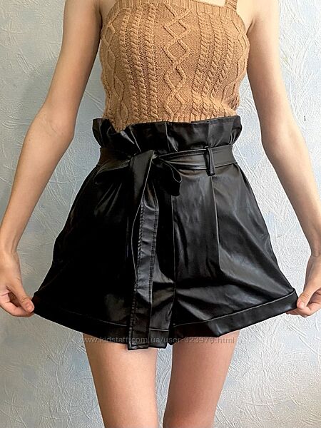 Шорти з екошкіри ХS