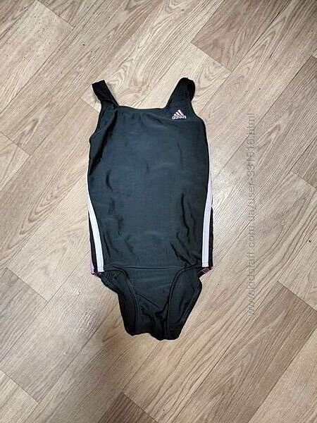 Купальник Adidas 7-8 лет