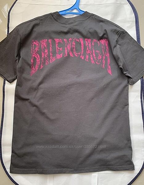 Футболка balenciaga  из серого трикотажа, в наличии