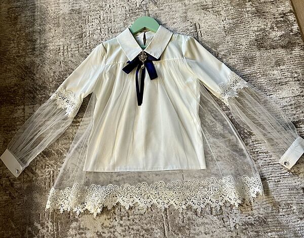 Блуза нарядна 