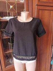 Стильная черная блузка со вставками макраме new look 10 размер
