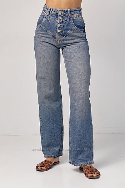 Жіночі джинси з фігурною кокеткою