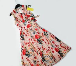 Karen millen платье плиссе в цветочный принт