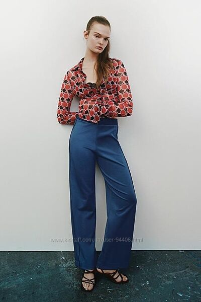 Новые ровные плотные брюки Zara