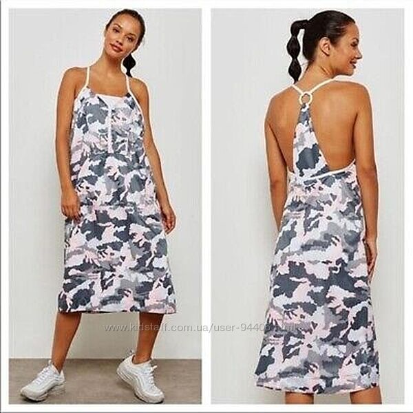Стильное свободное платье Nike оригинал
