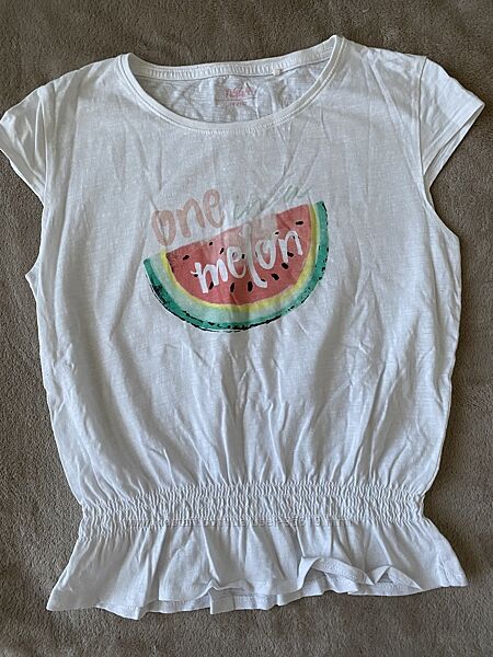 Класна футболка Yigga розмір 146-152 