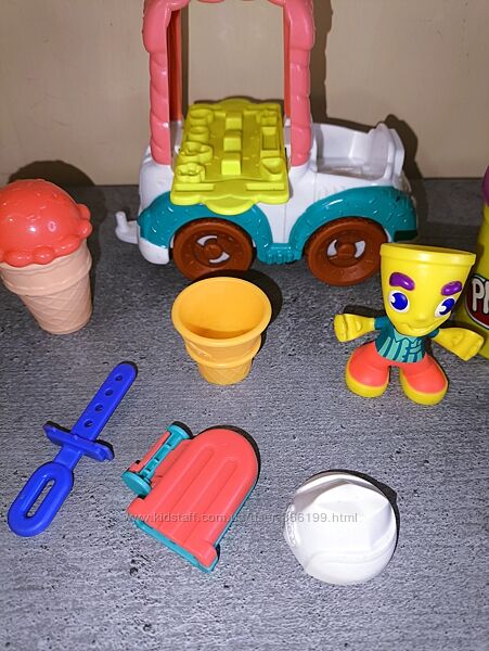 Оригінал Набори для ліплення Play-Doh Містер Зубастик  . Кафе 