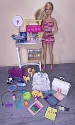 Barbie оригінал набір лікар з собачками