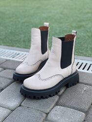 Красивые зимние кожаные Ботинки 