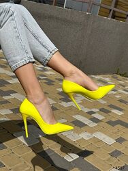 Суперові жовті Туфлі 