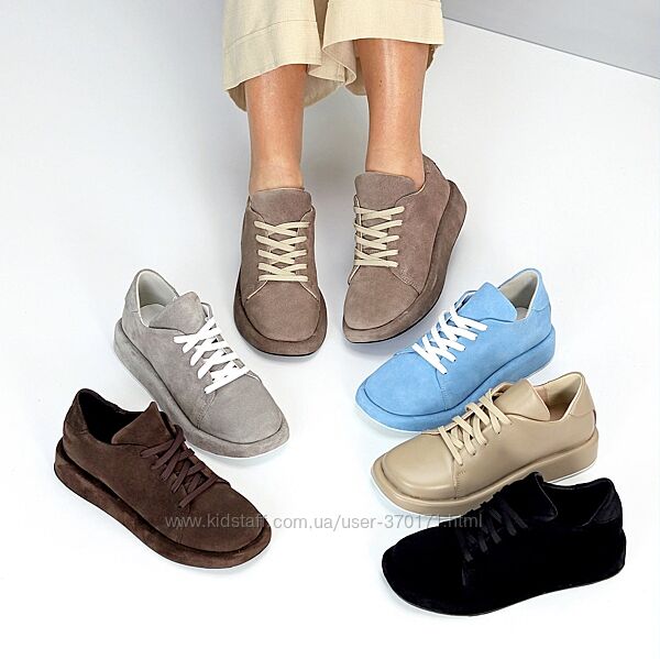 Стильні повністю натуральні туфлі на шнурівці 