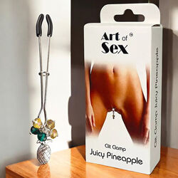 Затискач для клітора з прикрасою Clit Clamp Juicy Pineapple Art of Sex