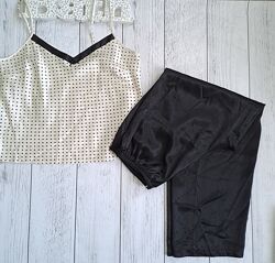 Піжама атласна.