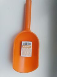 Совок оранжевый пластмассовый для сыпучих пищевых продуктов 