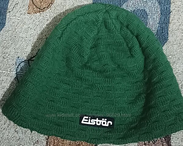 Тепленькая подростковая шапка Eisbor Австрия.  
