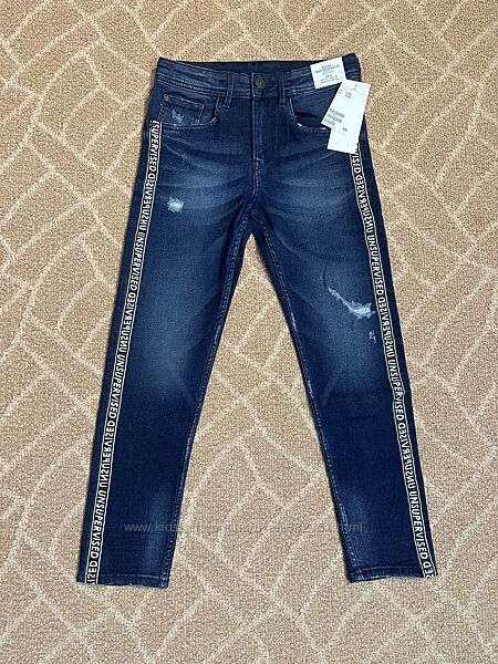 Стильные джинсы для мальчика H&M 9-10 лет 140