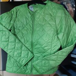 Легка куртка BENETTON   ХС  34 европейський Распродажа