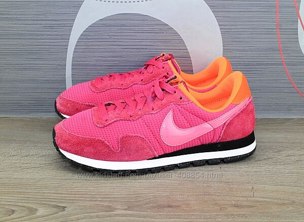 Кроссовки Nike