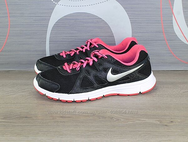 Кроссовки Nike