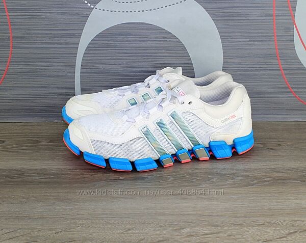 Кроссовки Adidas