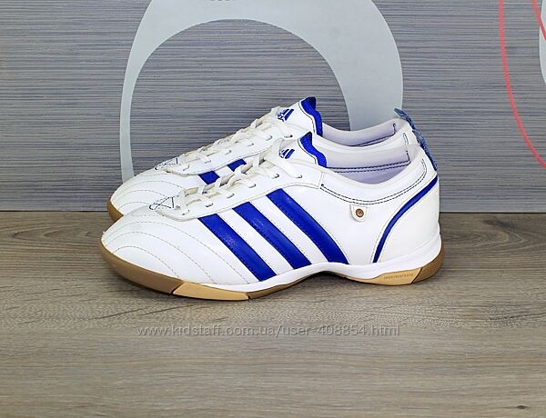 Кроссовки Adidas