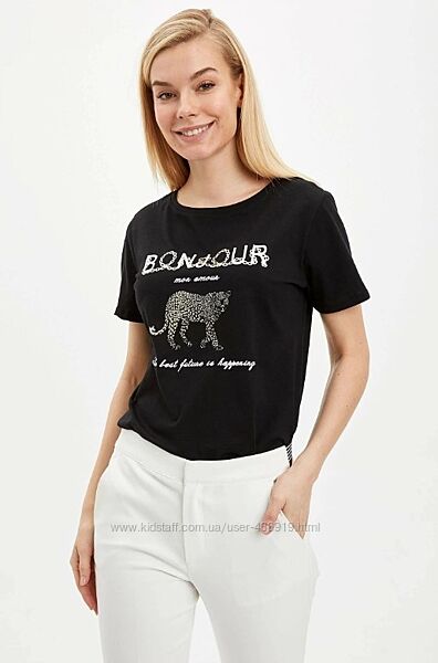 черная женская футболка Defacto/Дефакто с леопардом и принтом Bonjour