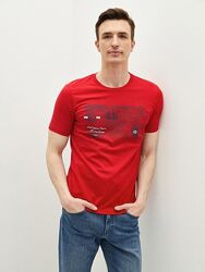 красная мужская футболка LC Waikiki/ЛС Вайкики с принтом Oceanic Voyager