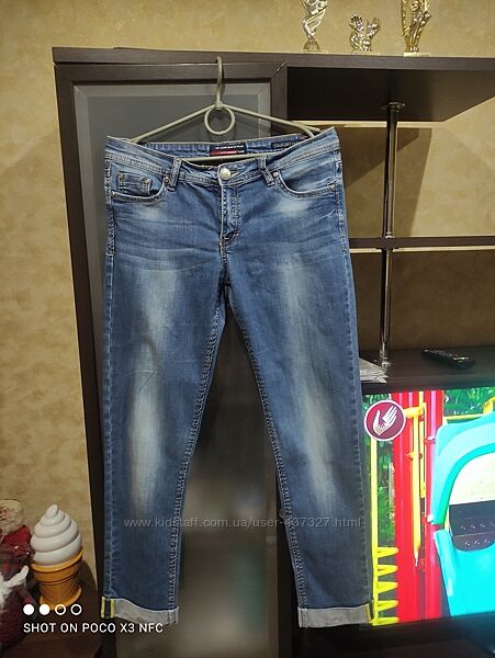 Классные укороченные джинсы