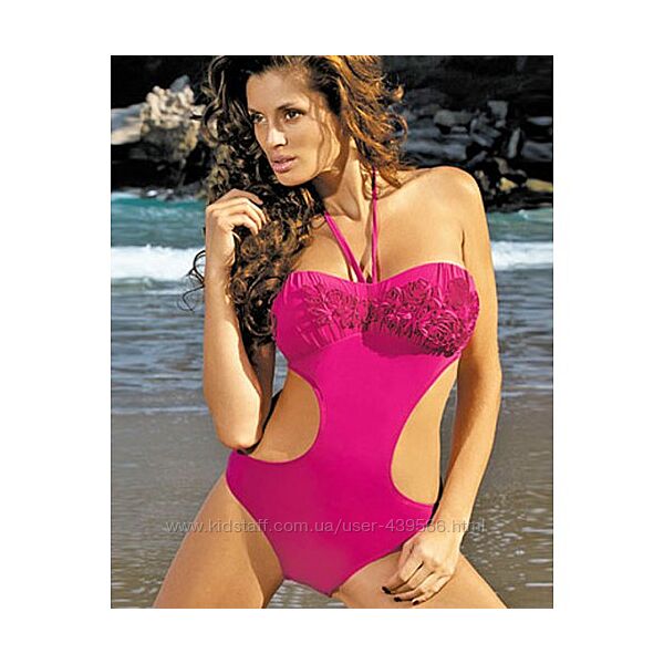 Качественный польский цельный купальник. В наличии. Польша.