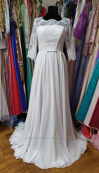 Белое шифоновое свадебное платье 60, 62 размера