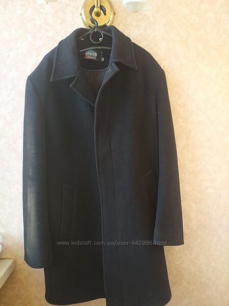 Классное шерстяное мужское пальто 46 р