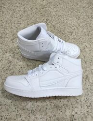 Кросівки чоловічі високі 