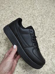 Чоловічі кросівки Navigator 