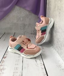 Дитячі стильні кросівки на дівчинку