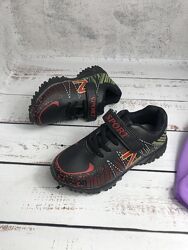 Оригінальні та спортивні дитячі кросівки для хлопчиків YTOP 33р - 20,5 см