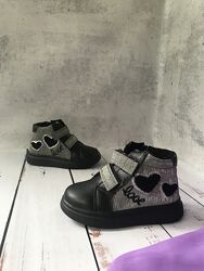 Надзвичайно привабливі демісезонні черевики для дівчаток Jong. Golf 27р 