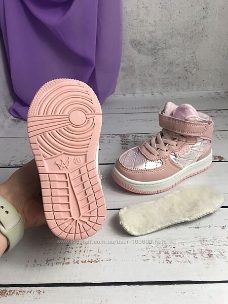 Стильні та теплі дитячі зимові чобітки для дівчаток бренду Канарейка 
