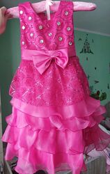 Пышное, нарядное платье 