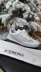 Летние белые кожаные кроссовки Iceberg 38р. 