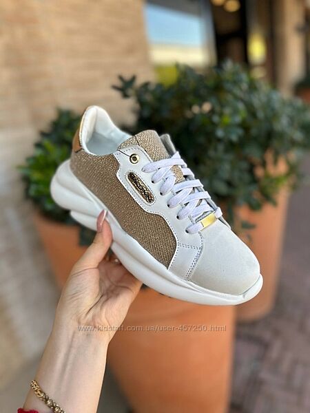 Кросівки шкіра, білі, золотисті бренд Baldinini, 40р - 40.5р. Знижка.