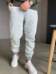 Бомбезні чоловічі джинси джогери адр 