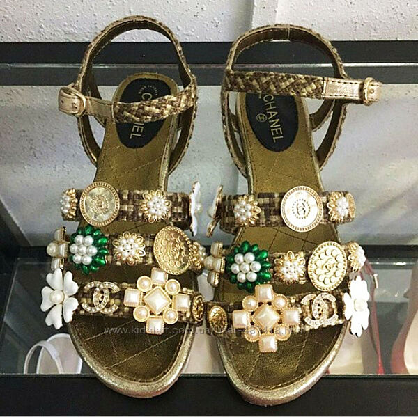 Босоніжки Chanel