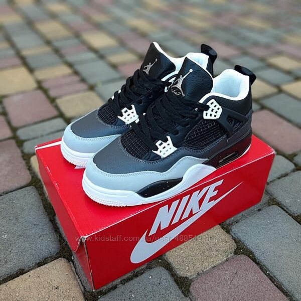 Кросівки чоловічі Nike Air Jordan 4 високі чорні з сірим