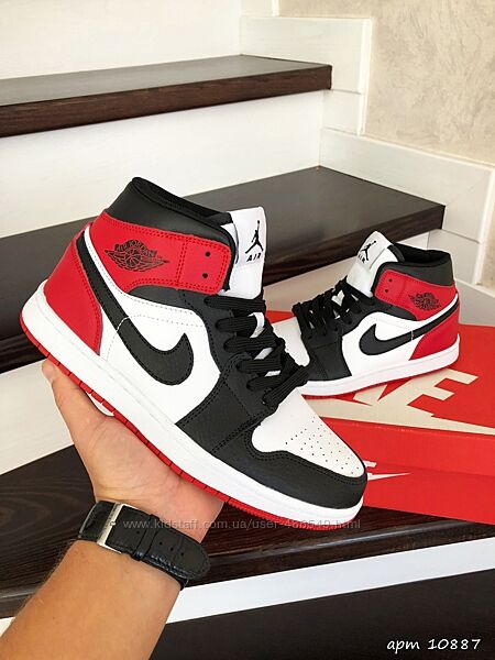 Кроссовки мужские Nike Air Jordan, белые с черным/красным